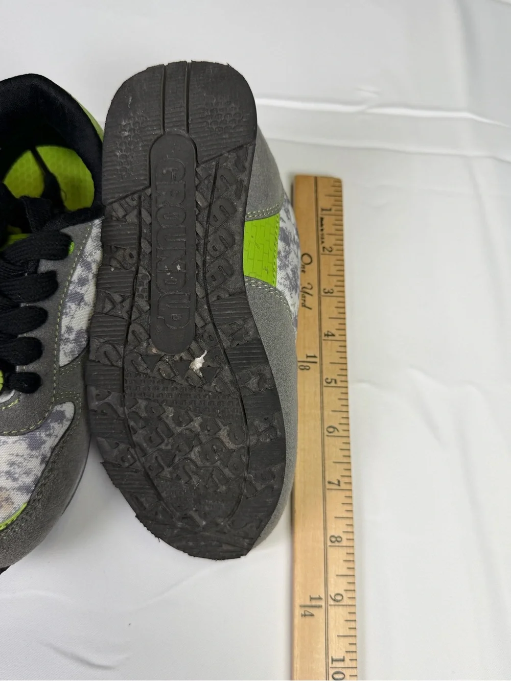 Kids Gray & Neon Green Turtle Accent Sneakers -13
